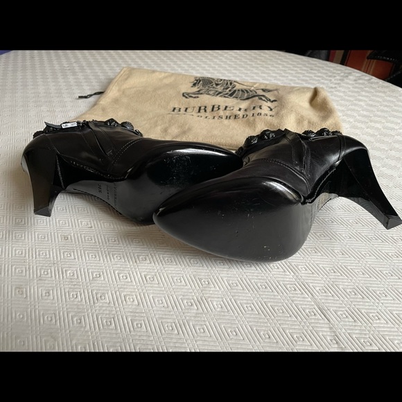 Burberry black booties. - Picture 5 of 5